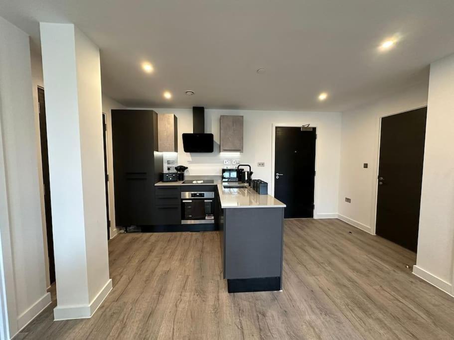 Stylish Central York Apartment Free Parking & Gym Buitenkant foto