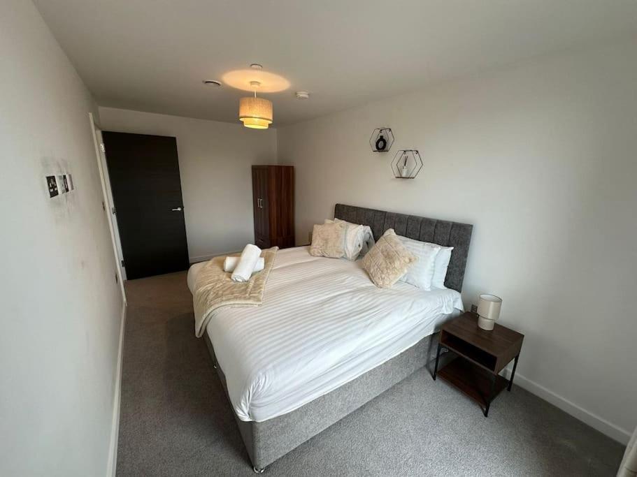 Stylish Central York Apartment Free Parking & Gym Buitenkant foto