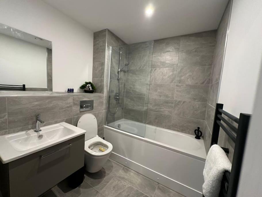Stylish Central York Apartment Free Parking & Gym Buitenkant foto